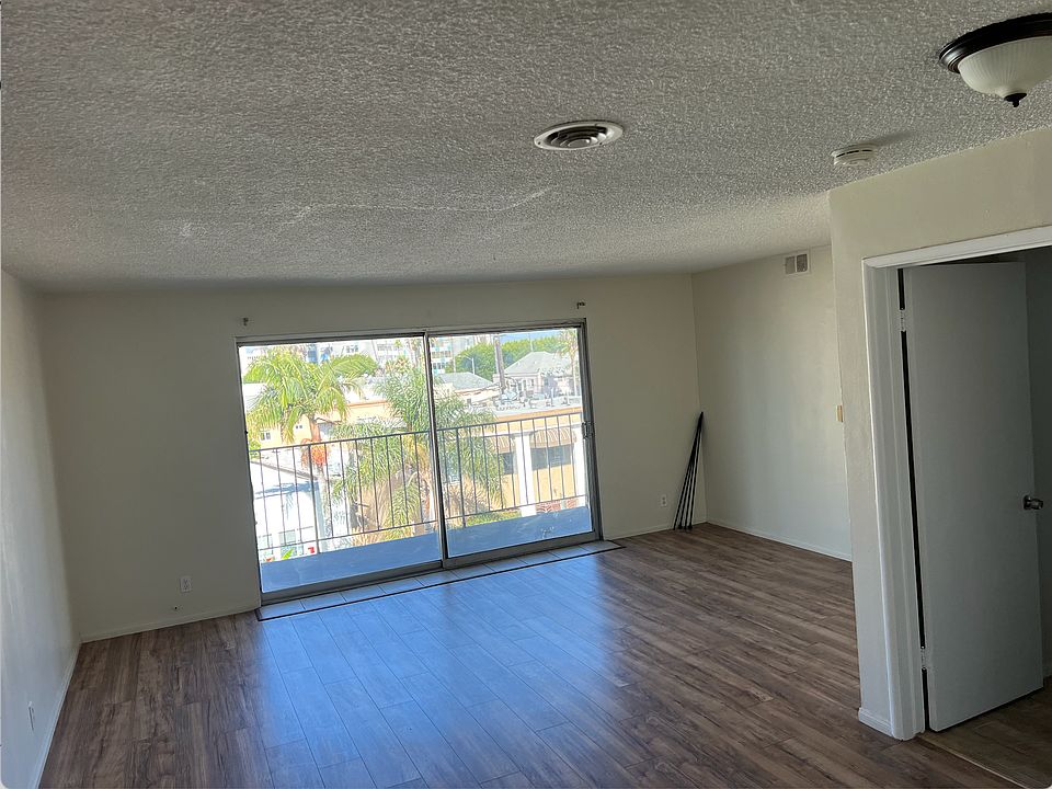 1st image of 801 E 1st St Unit 14