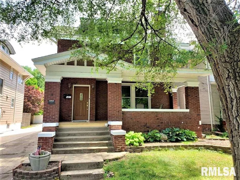 1204 N Institute Pl photo 1