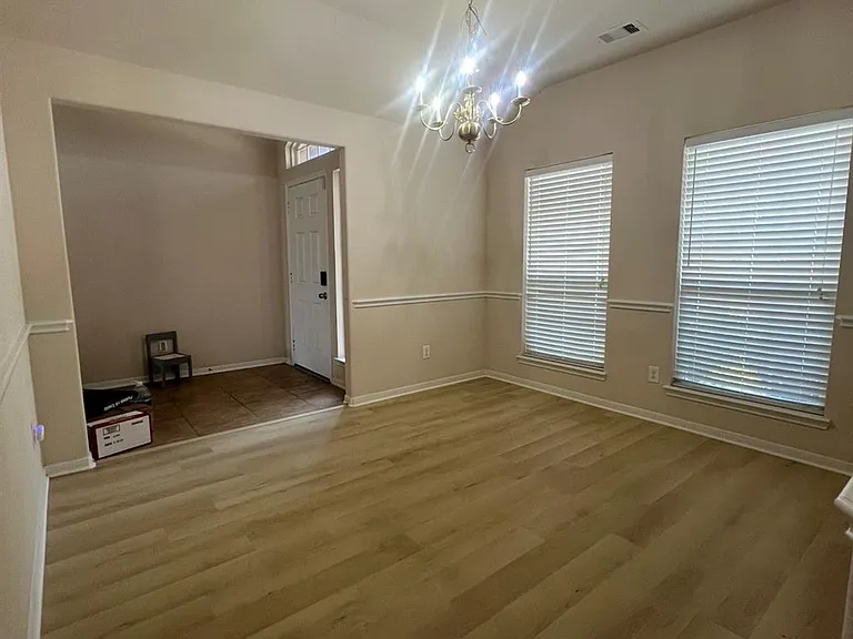 14319 W Oblong Cir — Photo 3