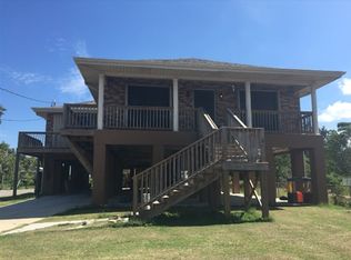 102 Avet St, Dulac, LA 70353