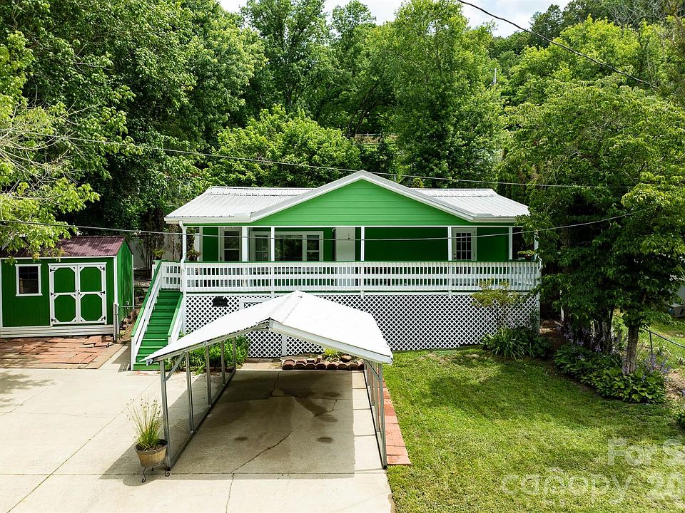 1st image of 389 Rollins Rd