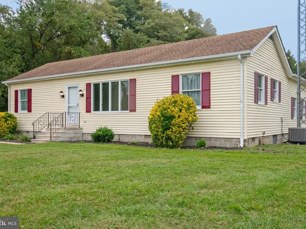 8861 Shawnee Rd, Greenwood, DE 19950