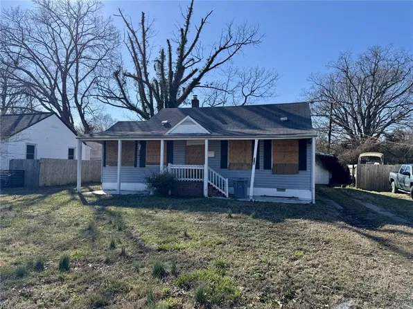419 Colonial Ave, Hampton, VA 23661
