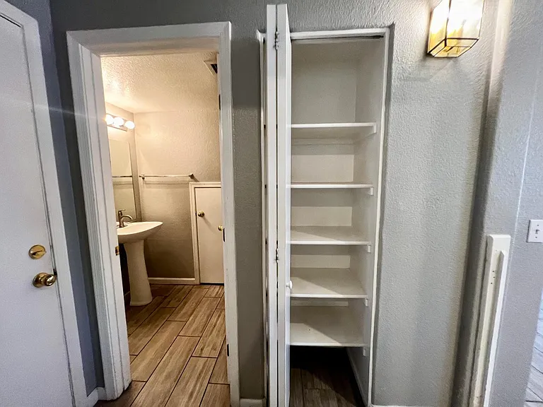 1631 N Garrett Dr — Photo 20