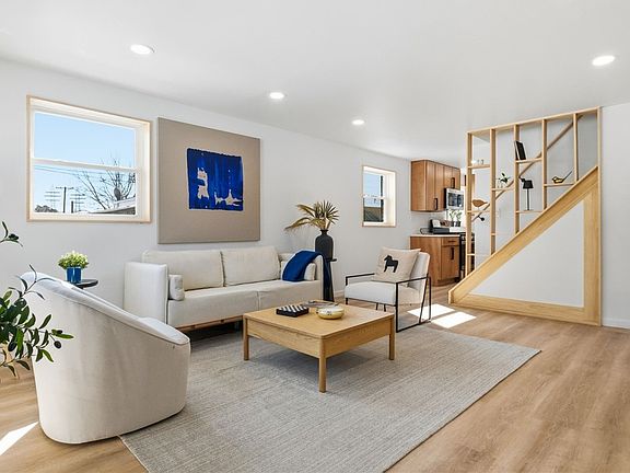 4th image of 419 Hershey Rd