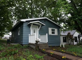408 Spruce St, Wamego, KS 66547