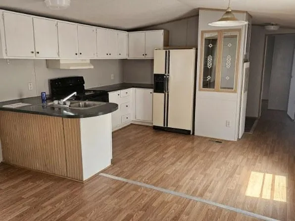 4243 Jennifer Ln, Claremont, NC 28610