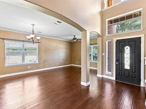 4th image of 6423 Briar Moss Lane