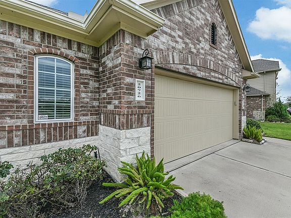 5th image of 20726 Kingsford Trail Ln