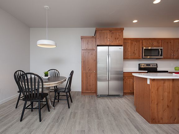 5th image of 205 Sawyer Ln #202C