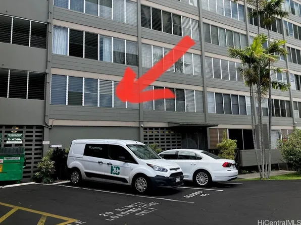 1550 Wilder Ave APT A207, Honolulu, HI 96822