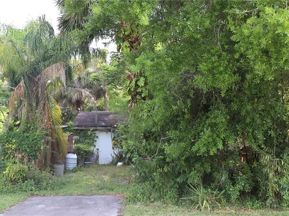 110 Crowell St, Port Orange, FL 32127