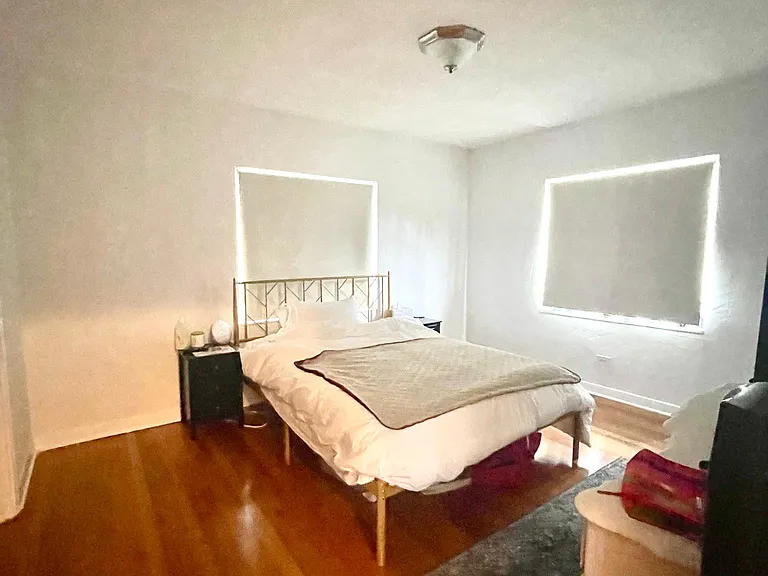 Bedroom with ensuite