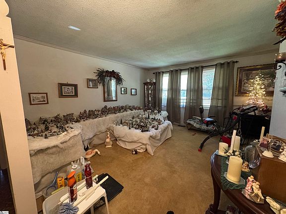 2nd image of 4337 Fork Shoals Rd