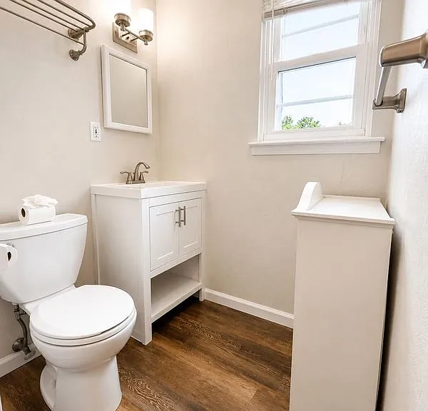 504 Nottingham Way #504 — Photo 6