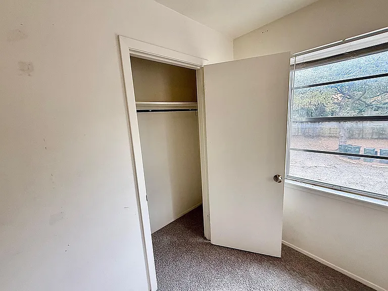 2411 S 5th St #6 — Photo 12