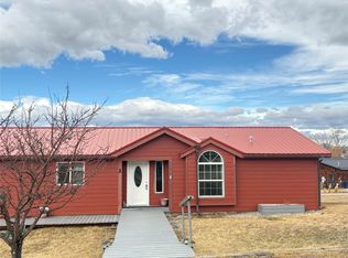 2 10th Ave NE, Choteau, MT 59422
