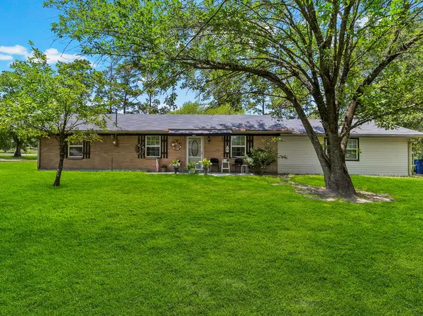 401 Dogwood Cir, Corrigan, TX 75939