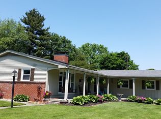 1693 Edgehill Rd, Shelbyville, IN 46176