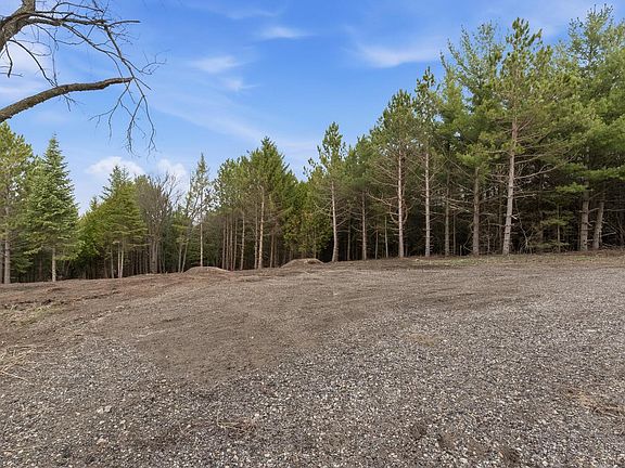 4th image of N62W28522 RYBECK ROAD