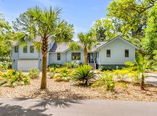 30 Edgewater Aly, Isle Of Palms, SC 29451