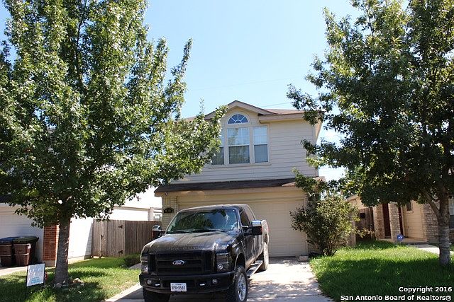 1st image of 6726 Sandy Point Dr