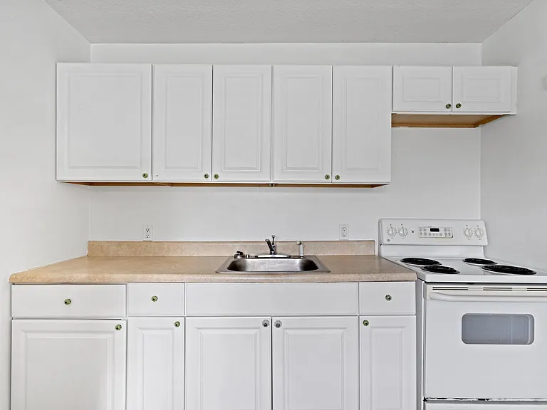 5208 Spruce Ave #B — Photo 9