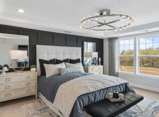 22 Waller Drive, Middletown, NJ 07748