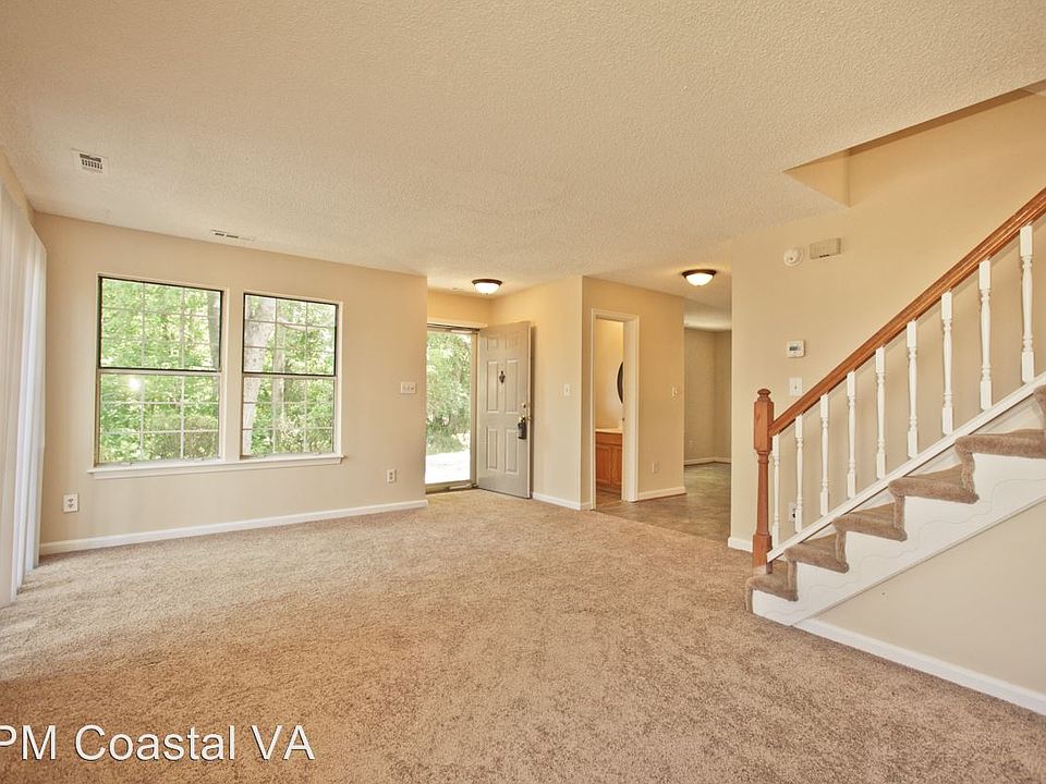 1st image of 475 Lees Mill Dr