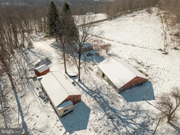 3395 Fingerboard Rd, Oakland, MD 21550