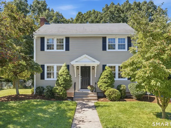 23 Hoffman Road, Manchester, CT 06042