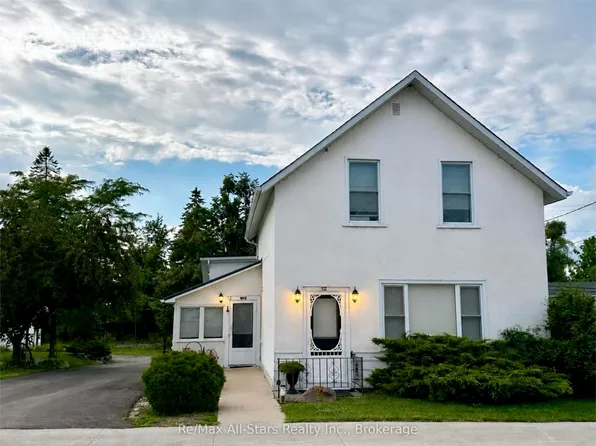 12 North St, Kawartha Lakes, ON K0M 1N0