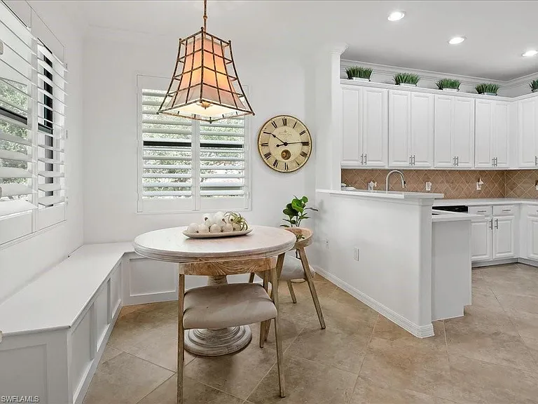 9476 Napoli Ln #202 — Photo 6