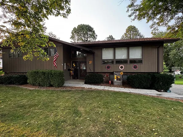 365 Highland Dr, Rantoul, IL 61866