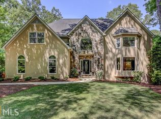 1575 Northcliff Trce, Roswell, GA 30076