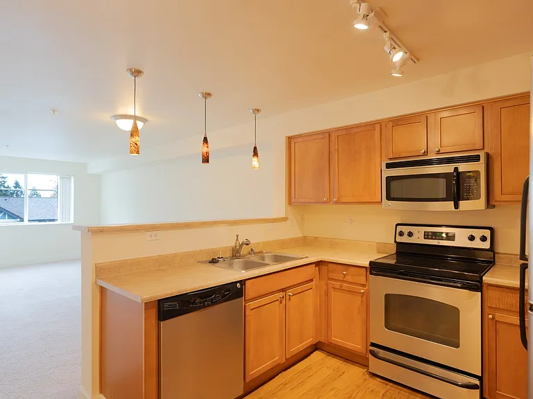 Forest Hills Estates — Photo 4