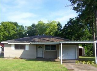 2915 Avenue D, Nederland, TX 77627