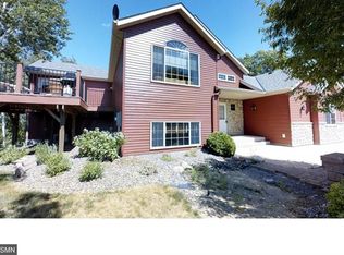 132 Ridge Rd, New London, MN 56273