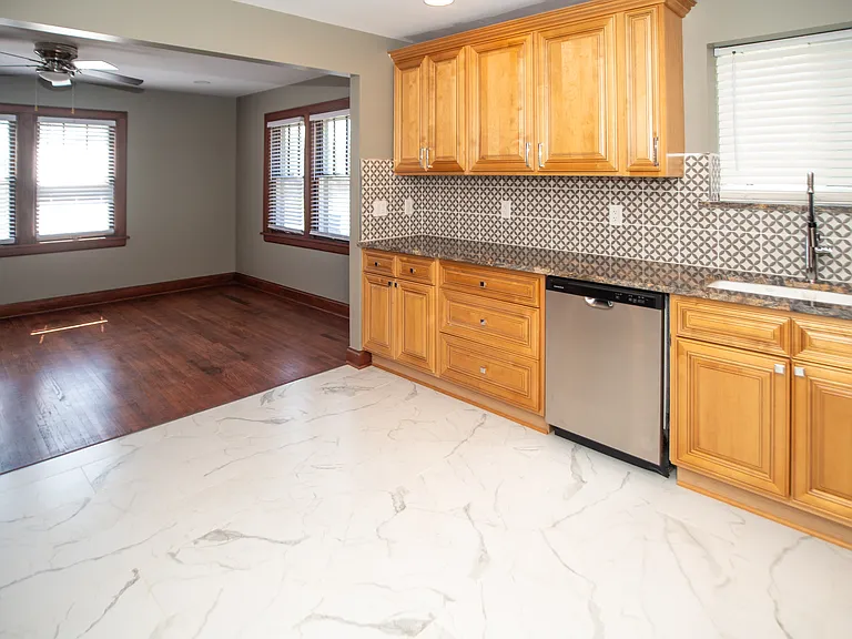 1759 Lockbourne Rd — Photo 14