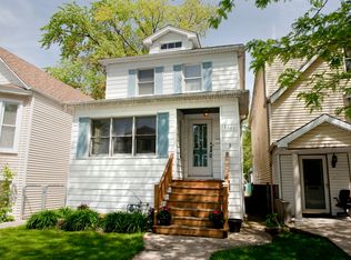 1317 Grove Ave, Berwyn, IL 60402