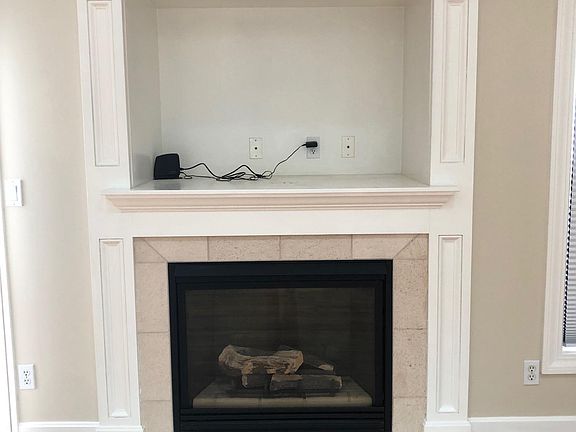 gas fireplace in great room