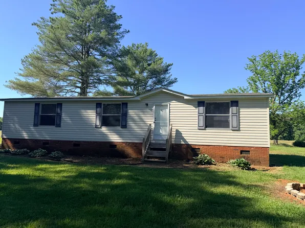 410 Thornburg Rd, Dallas, NC 28034