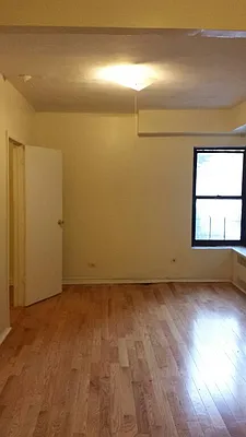 Rented by Smart NY Realty LLC | media 15