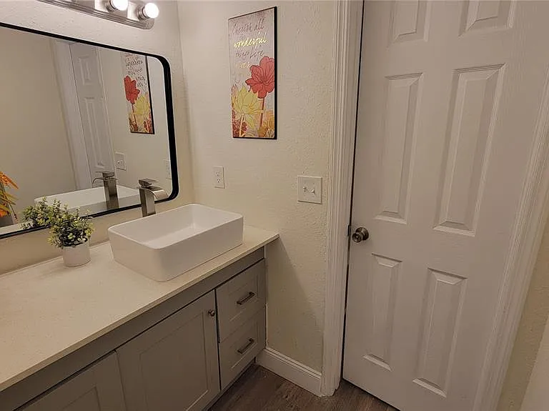4403 S Semoran Blvd #6 — Photo 31