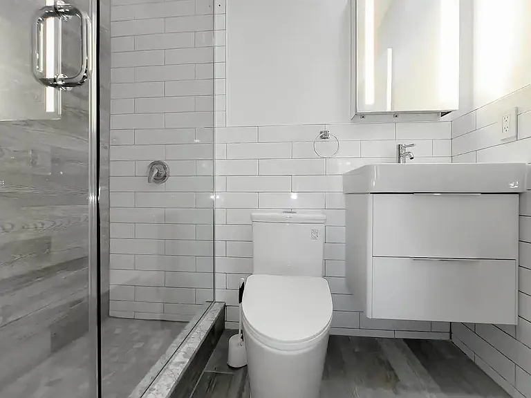 285 Pleasant Ave #1 — Photo 11