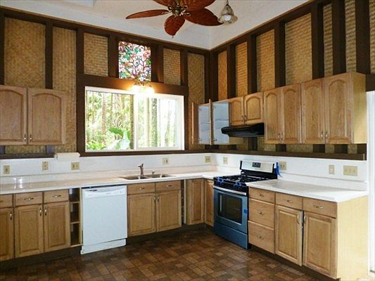 3rd image of 13-3577 Pomaikai St