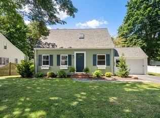 11 Netta Rd, Dedham, MA 02026
