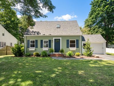 11 Netta Rd, Dedham, MA, 02026