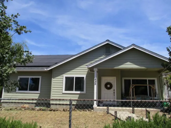 435 Apple Ln, Paradise, CA 95969
