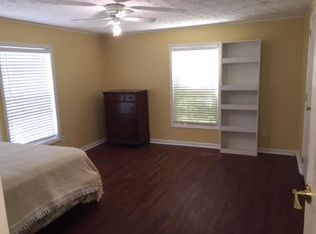 1972 Bradham Rd, Charleston, SC 29412